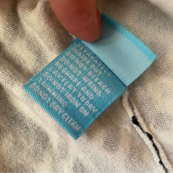 SOLD J. McLaughlin Sweater Womens Small White Blue Geometric Pattern Button Pul - Picture 10 of 10